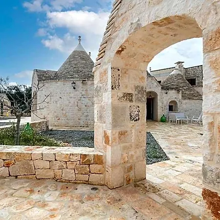Trulli In Vigna فاسانو